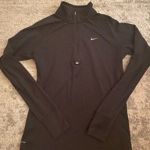 Nike running women’s black quarter zip size medium